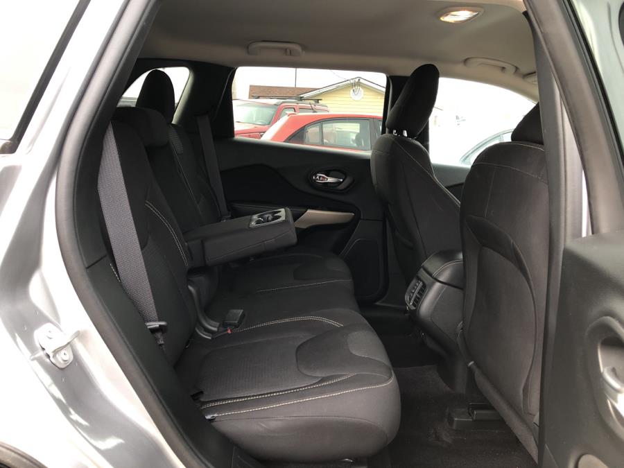 2017 Jeep Cherokee Latitude 4x4, available for sale in Beavercreek, Ohio | Wholesale Direct Motors. Beavercreek, Ohio 2017 Jeep Cherokee Latitude 4x4, available for sale in Beavercreek, Ohio | Wholesale Direct Motors. Beavercreek, Ohio