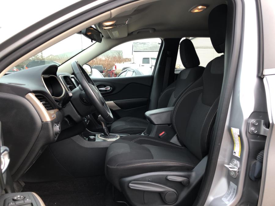 2017 Jeep Cherokee Latitude 4x4, available for sale in Beavercreek, Ohio | Wholesale Direct Motors. Beavercreek, Ohio 2017 Jeep Cherokee Latitude 4x4, available for sale in Beavercreek, Ohio | Wholesale Direct Motors. Beavercreek, Ohio