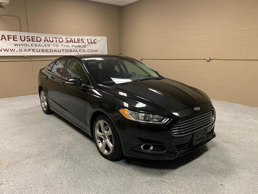 2015 Ford Fusion 4dr Sdn SE FWD, available for sale in Danbury, Connecticut | Safe Used Auto Sales LLC. Danbury, Connecticut