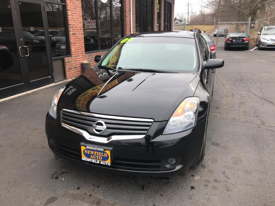 2009 Nissan Altima 4dr Sdn I4 CVT 2.5 SL, available for sale in Middletown, Connecticut | Newfield Auto Sales. Middletown, Connecticut