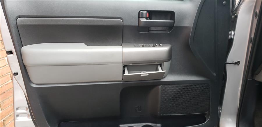 2012 Toyota Tundra 4WD Truck Double Cab SR-5, available for sale in Waterbury, Connecticut | National Auto Brokers, Inc.. Waterbury, Connecticut 2012 Toyota Tundra 4WD Truck Double Cab SR-5, available for sale in Waterbury, Connecticut | National Auto Brokers, Inc.. Waterbury, Connecticut