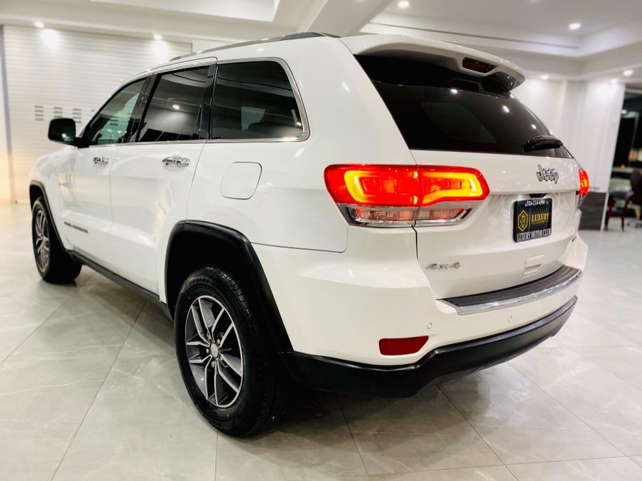 2017 Jeep Grand Cherokee Limited 4x4, available for sale in Franklin Square, New York | Luxury Motor Club. Franklin Square, New York 2017 Jeep Grand Cherokee Limited 4x4, available for sale in Franklin Square, New York | Luxury Motor Club. Franklin Square, New York
