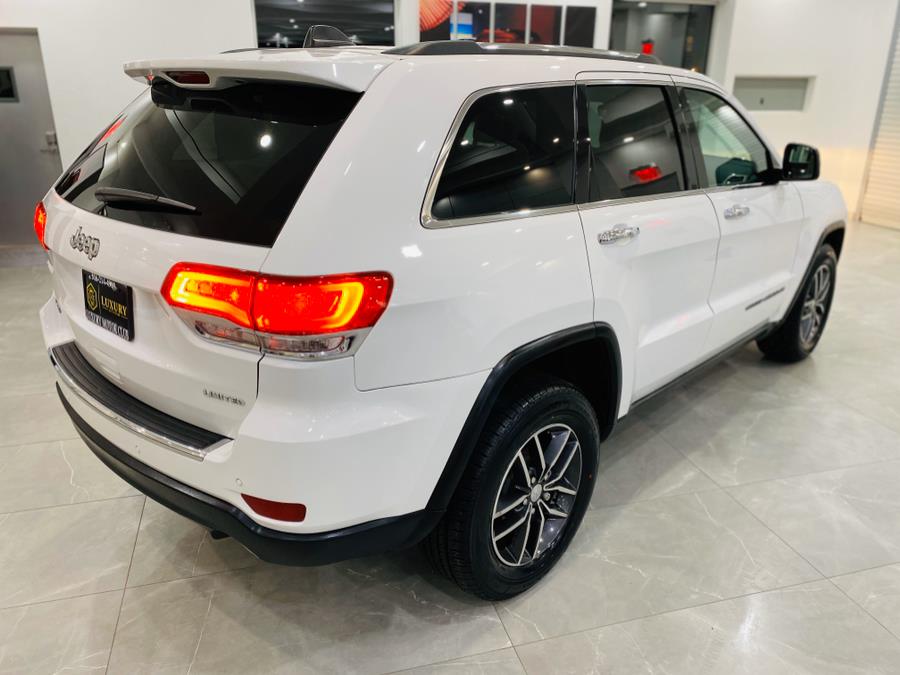 2017 Jeep Grand Cherokee Limited 4x4, available for sale in Franklin Square, New York | Luxury Motor Club. Franklin Square, New York 2017 Jeep Grand Cherokee Limited 4x4, available for sale in Franklin Square, New York | Luxury Motor Club. Franklin Square, New York