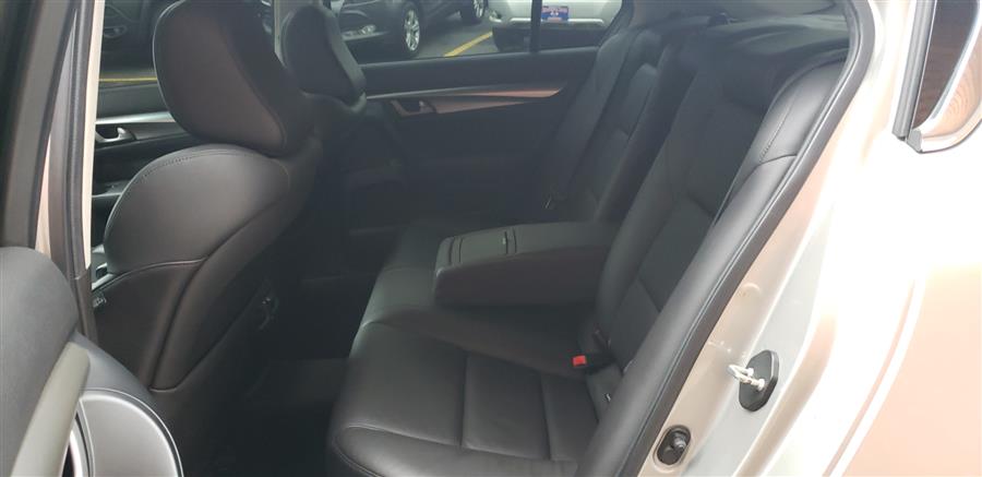 2010 Acura TL 4dr Sedan, available for sale in Waterbury, Connecticut | National Auto Brokers, Inc.. Waterbury, Connecticut 2010 Acura TL 4dr Sedan, available for sale in Waterbury, Connecticut | National Auto Brokers, Inc.. Waterbury, Connecticut