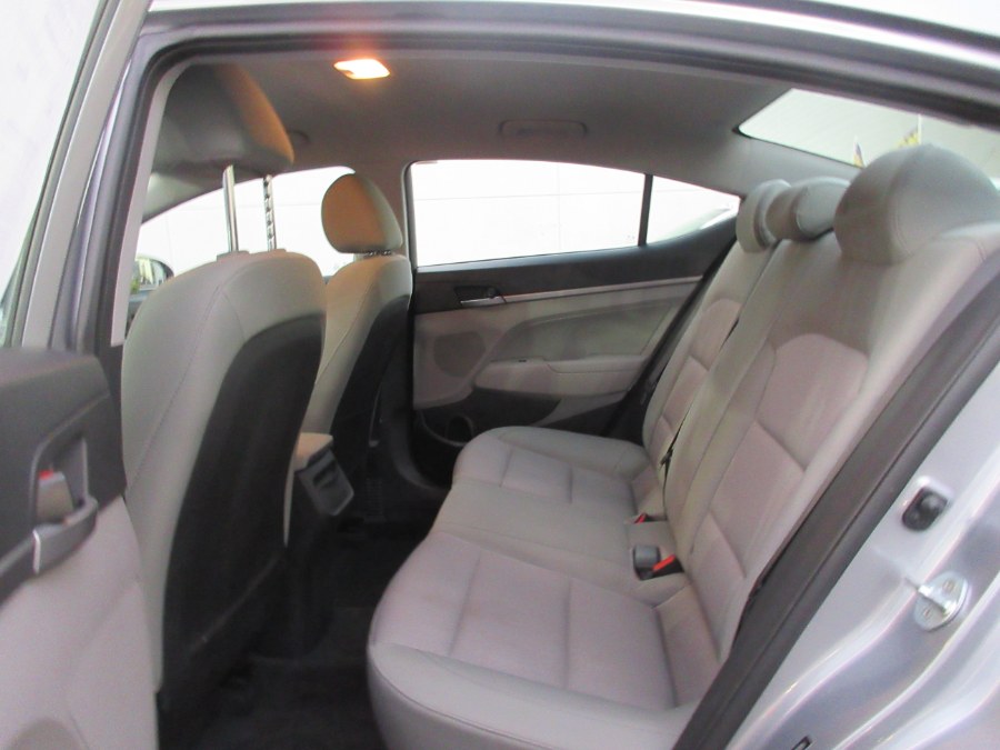 2017 Hyundai Elantra SE 2.0L Auto (Alabama) *Ltd Avail*, available for sale in Linden, New Jersey | Route 27 Auto Mall. Linden, New Jersey 2017 Hyundai Elantra SE 2.0L Auto (Alabama) *Ltd Avail*, available for sale in Linden, New Jersey | Route 27 Auto Mall. Linden, New Jersey