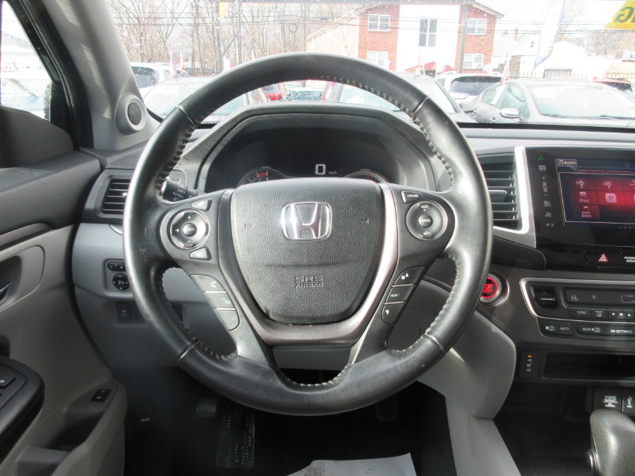 2016 Honda Pilot AWD 4dr EX-L, available for sale in Linden, New Jersey | Route 27 Auto Mall. Linden, New Jersey 2016 Honda Pilot AWD 4dr EX-L, available for sale in Linden, New Jersey | Route 27 Auto Mall. Linden, New Jersey