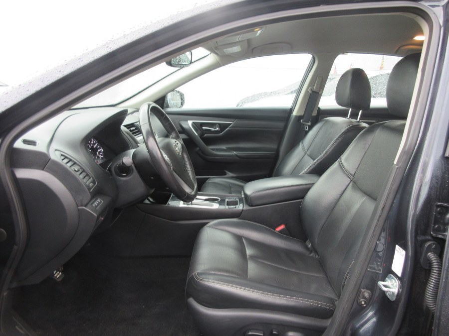 2018 Nissan Altima 2.5 SV Sedan, available for sale in Linden, New Jersey | Route 27 Auto Mall. Linden, New Jersey 2018 Nissan Altima 2.5 SV Sedan, available for sale in Linden, New Jersey | Route 27 Auto Mall. Linden, New Jersey