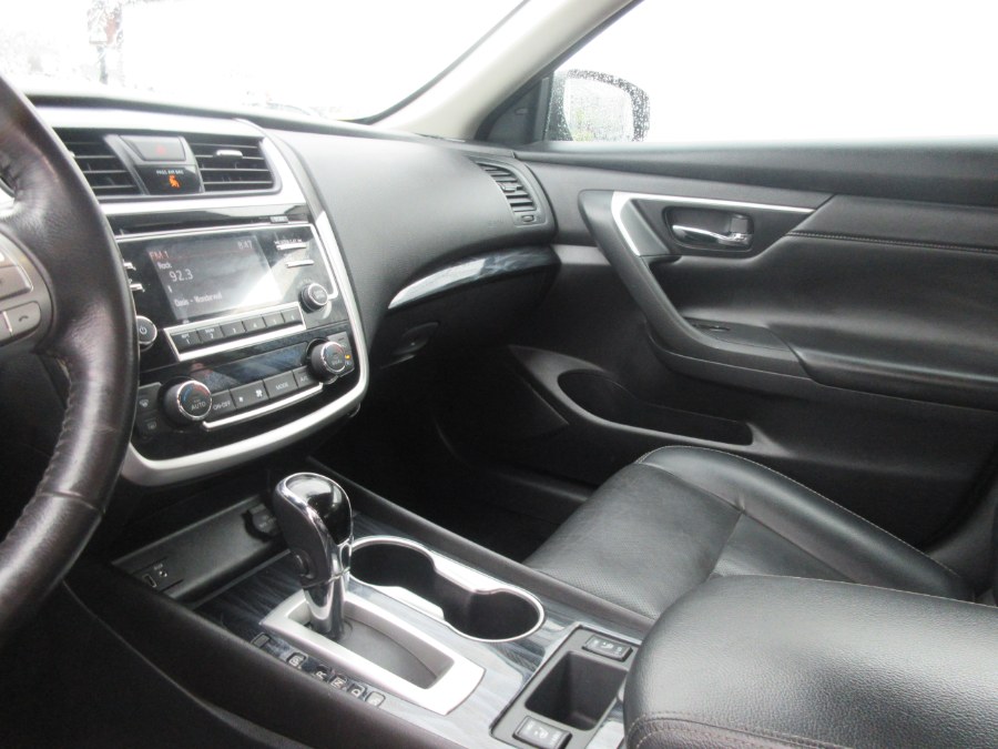 2018 Nissan Altima 2.5 SV Sedan, available for sale in Linden, New Jersey | Route 27 Auto Mall. Linden, New Jersey 2018 Nissan Altima 2.5 SV Sedan, available for sale in Linden, New Jersey | Route 27 Auto Mall. Linden, New Jersey
