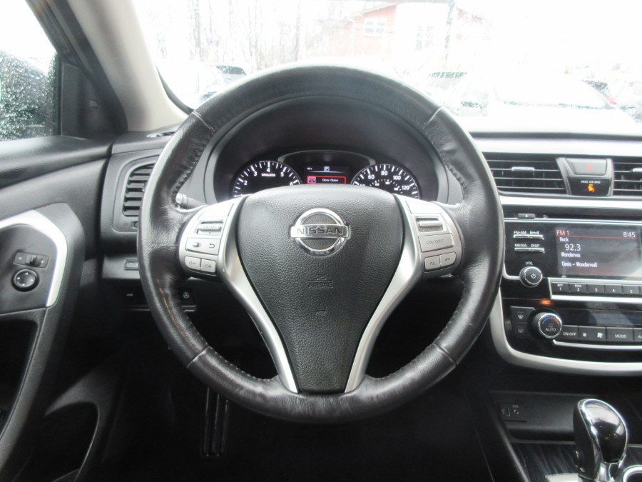 2018 Nissan Altima 2.5 SV Sedan, available for sale in Linden, New Jersey | Route 27 Auto Mall. Linden, New Jersey 2018 Nissan Altima 2.5 SV Sedan, available for sale in Linden, New Jersey | Route 27 Auto Mall. Linden, New Jersey