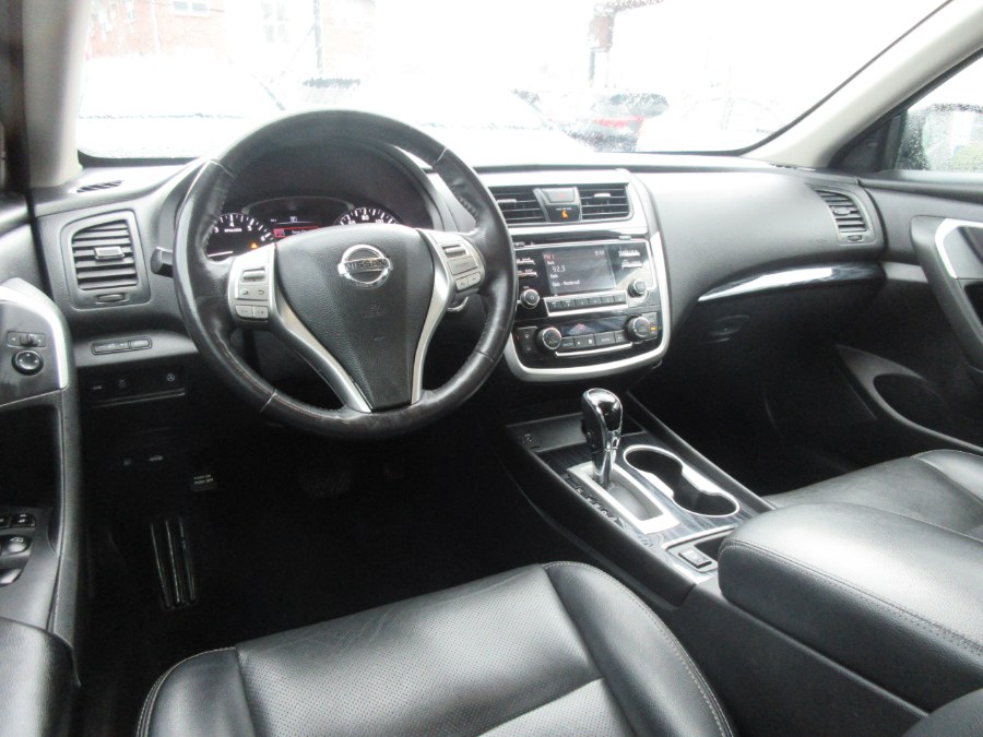 2018 Nissan Altima 2.5 SV Sedan, available for sale in Linden, New Jersey | Route 27 Auto Mall. Linden, New Jersey 2018 Nissan Altima 2.5 SV Sedan, available for sale in Linden, New Jersey | Route 27 Auto Mall. Linden, New Jersey