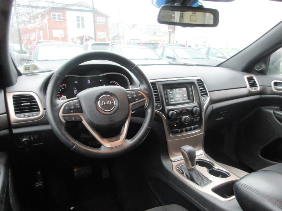 Used Jeep Grand Cherokee 4WD 4dr Laredo 2016 | Route 27 Auto Mall. Linden, New Jersey Used Jeep Grand Cherokee 4WD 4dr Laredo 2016 | Route 27 Auto Mall. Linden, New Jersey