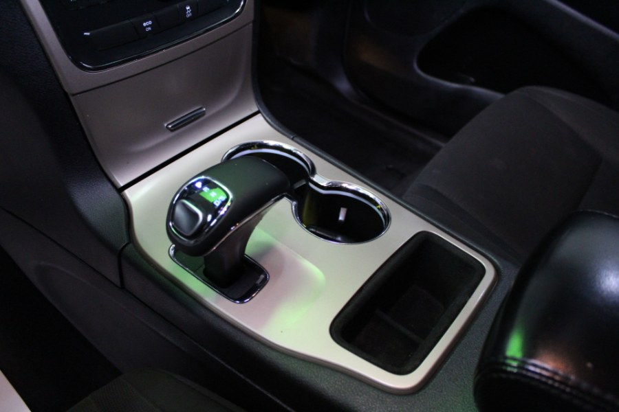 2014 Jeep Grand Cherokee 4WD 4dr Laredo, available for sale in Plainville, Connecticut | New England Auto Sales LLC. Plainville, Connecticut 2014 Jeep Grand Cherokee 4WD 4dr Laredo, available for sale in Plainville, Connecticut | New England Auto Sales LLC. Plainville, Connecticut