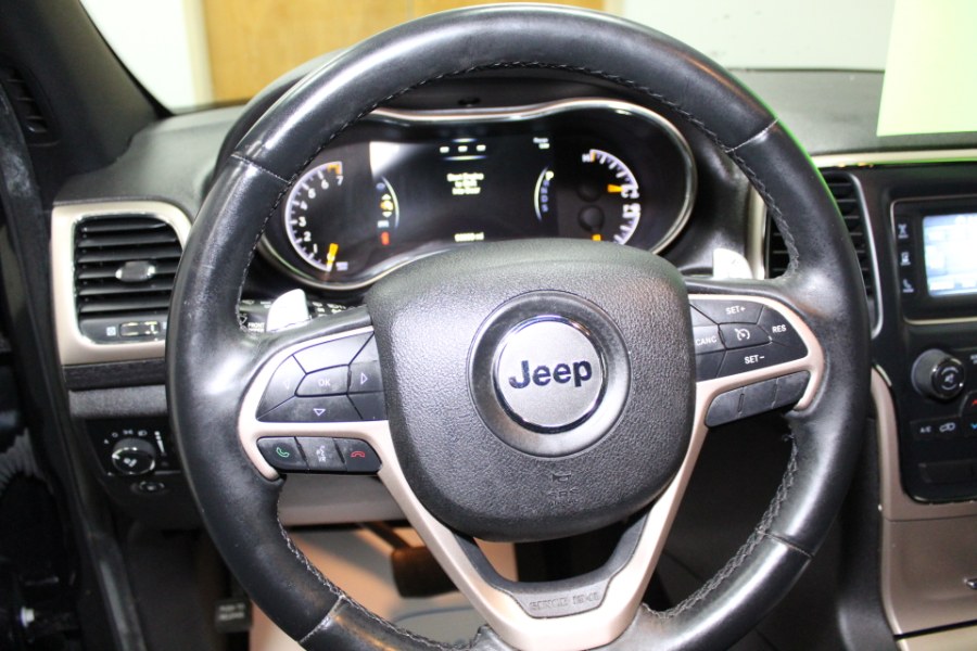 2014 Jeep Grand Cherokee 4WD 4dr Laredo, available for sale in Plainville, Connecticut | New England Auto Sales LLC. Plainville, Connecticut 2014 Jeep Grand Cherokee 4WD 4dr Laredo, available for sale in Plainville, Connecticut | New England Auto Sales LLC. Plainville, Connecticut