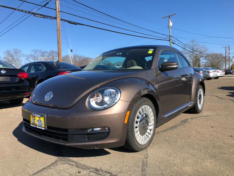 2014 Volkswagen Beetle Coupe 2dr Auto 2.5L PZEV *Ltd Avail*, available for sale in Clinton, Connecticut | M&M Motors International. Clinton, Connecticut