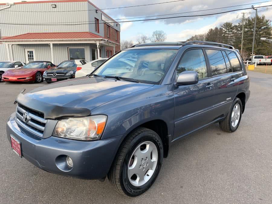 2006 Toyota Highlander 4dr V6 4WD Limited w/3rd Row, available for sale in South Windsor, Connecticut | Mike And Tony Auto Sales, Inc. South Windsor, Connecticut