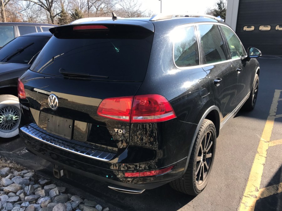 2013 Volkswagen Touareg 4dr TDI Lux, available for sale in Warwick, Rhode Island | Premier Automotive Sales. Warwick, Rhode Island 2013 Volkswagen Touareg 4dr TDI Lux, available for sale in Warwick, Rhode Island | Premier Automotive Sales. Warwick, Rhode Island