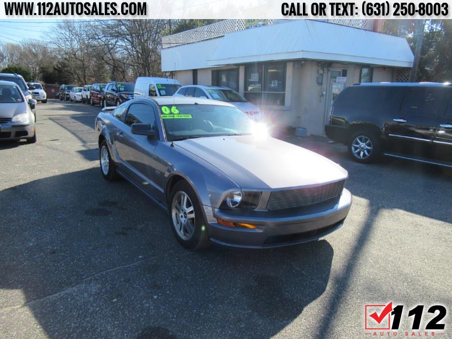 2006 Ford Mustang 2dr Cpe GT Deluxe, available for sale in Patchogue, New York | 112 Auto Sales. Patchogue, New York 2006 Ford Mustang 2dr Cpe GT Deluxe, available for sale in Patchogue, New York | 112 Auto Sales. Patchogue, New York