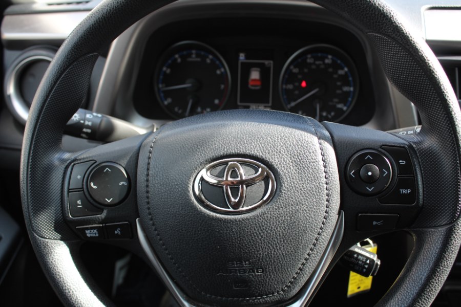 2018 Toyota RAV4 LE AWD, available for sale in Great Neck, New York | Great Neck Car Buyers & Sellers. Great Neck, New York 2018 Toyota RAV4 LE AWD, available for sale in Great Neck, New York | Great Neck Car Buyers & Sellers. Great Neck, New York