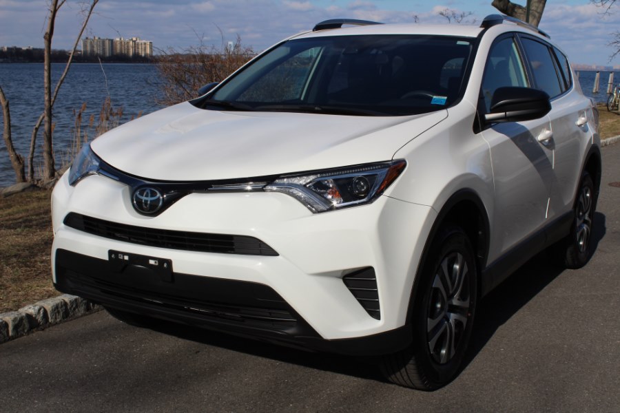 2018 Toyota RAV4 LE AWD, available for sale in Great Neck, New York | Great Neck Car Buyers & Sellers. Great Neck, New York 2018 Toyota RAV4 LE AWD, available for sale in Great Neck, New York | Great Neck Car Buyers & Sellers. Great Neck, New York