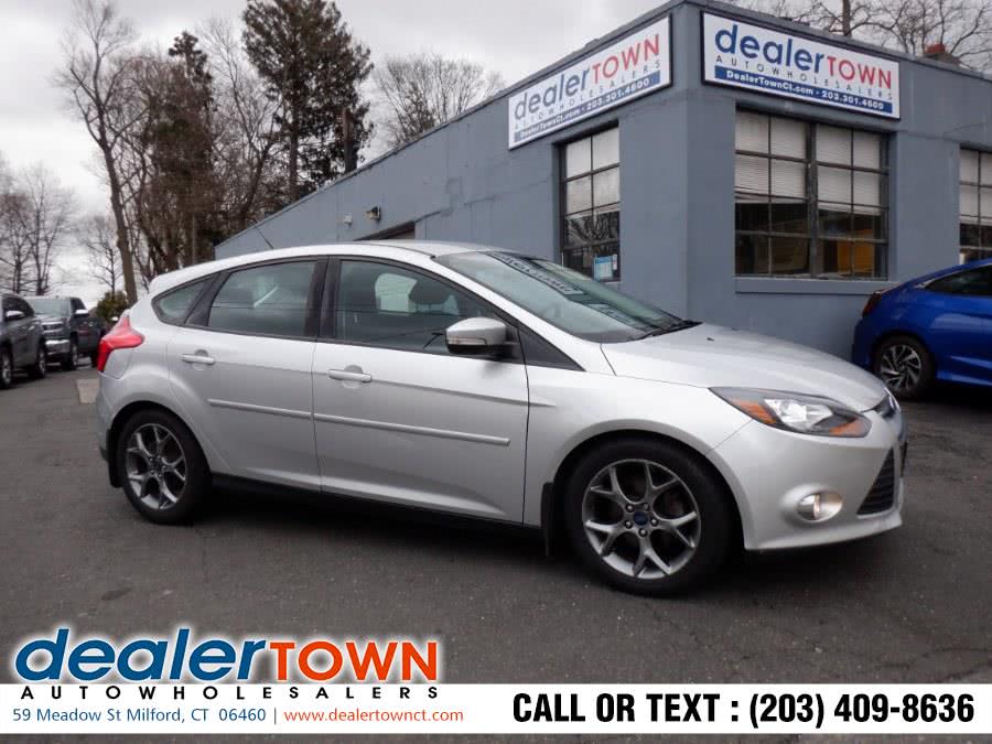 2014 Ford Focus 5dr HB SE, available for sale in Milford, Connecticut | Dealertown Auto Wholesalers. Milford, Connecticut