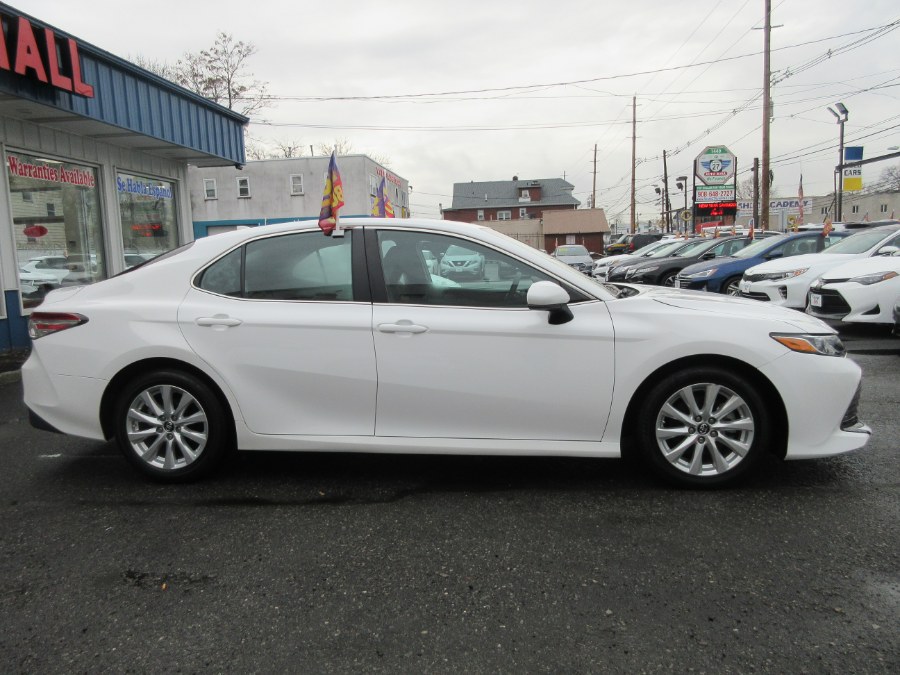 2018 Toyota Camry LE Auto (Natl), available for sale in Linden, New Jersey | Route 27 Auto Mall. Linden, New Jersey 2018 Toyota Camry LE Auto (Natl), available for sale in Linden, New Jersey | Route 27 Auto Mall. Linden, New Jersey