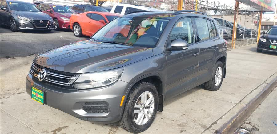 2016 Volkswagen Tiguan 4MOTION 4dr Auto R-Line, available for sale in Jamaica, New York | Sylhet Motors Inc.. Jamaica, New York