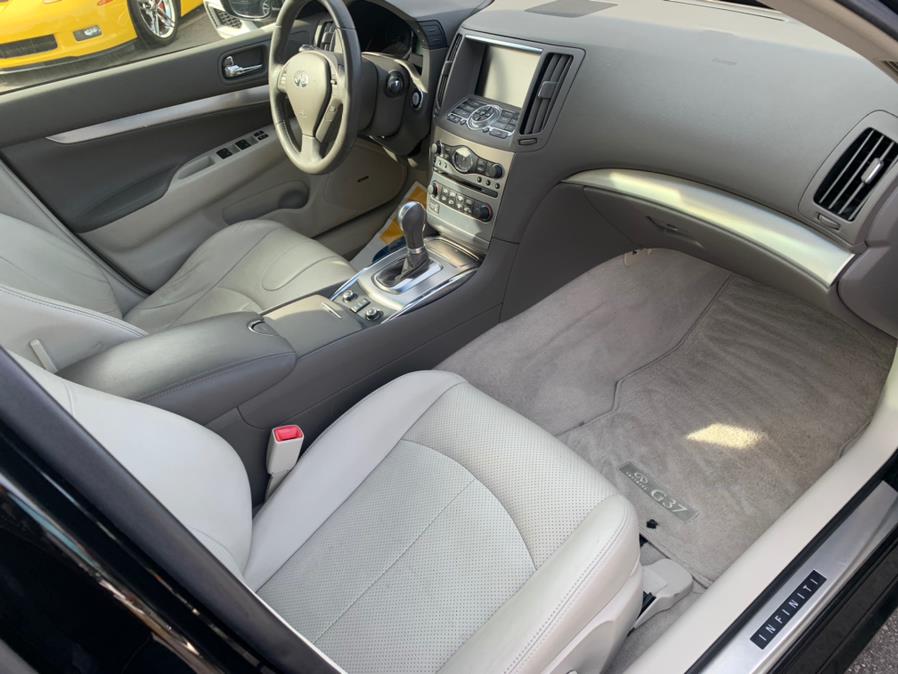 2011 Infiniti G37 Sedan 4dr x AWD, available for sale in South Windsor, Connecticut | Mike And Tony Auto Sales, Inc. South Windsor, Connecticut 2011 Infiniti G37 Sedan 4dr x AWD, available for sale in South Windsor, Connecticut | Mike And Tony Auto Sales, Inc. South Windsor, Connecticut