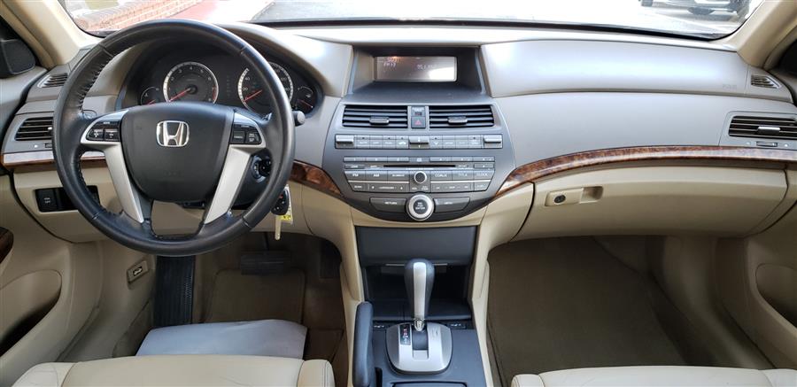 2009 Honda Accord Sdn 4dr V6 Auto EX-L, available for sale in Waterbury, Connecticut | National Auto Brokers, Inc.. Waterbury, Connecticut 2009 Honda Accord Sdn 4dr V6 Auto EX-L, available for sale in Waterbury, Connecticut | National Auto Brokers, Inc.. Waterbury, Connecticut