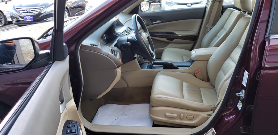 2009 Honda Accord Sdn 4dr V6 Auto EX-L, available for sale in Waterbury, Connecticut | National Auto Brokers, Inc.. Waterbury, Connecticut 2009 Honda Accord Sdn 4dr V6 Auto EX-L, available for sale in Waterbury, Connecticut | National Auto Brokers, Inc.. Waterbury, Connecticut