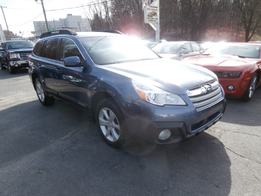2014 Subaru Outback 4dr Wgn H4 Auto 2.5i Premium, available for sale in Waterbury, Connecticut | Jim Juliani Motors. Waterbury, Connecticut