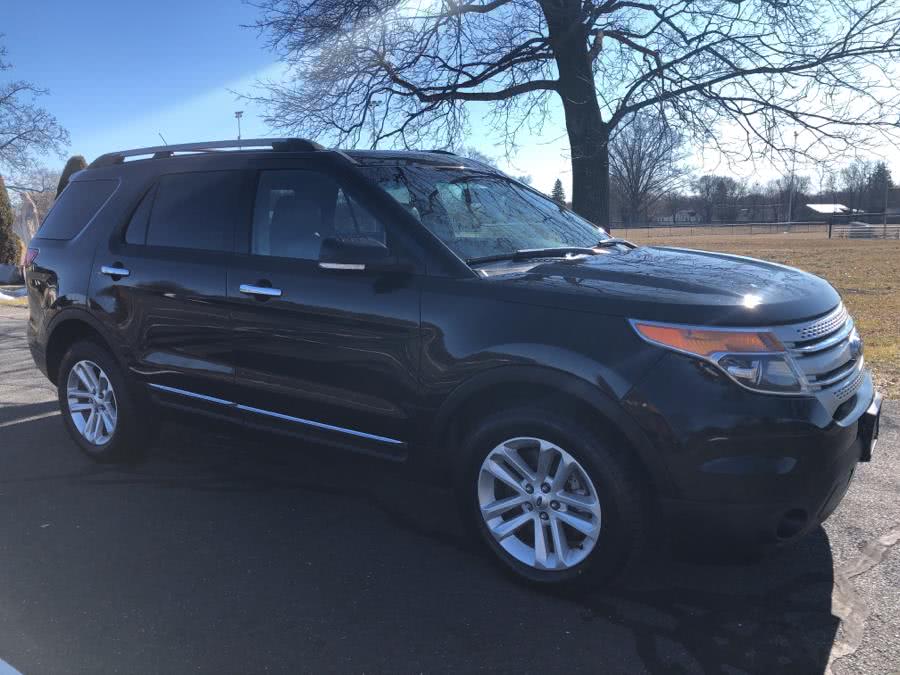 2013 Ford Explorer 4WD 4dr XLT, available for sale in Agawam, Massachusetts | Malkoon Motors. Agawam, Massachusetts