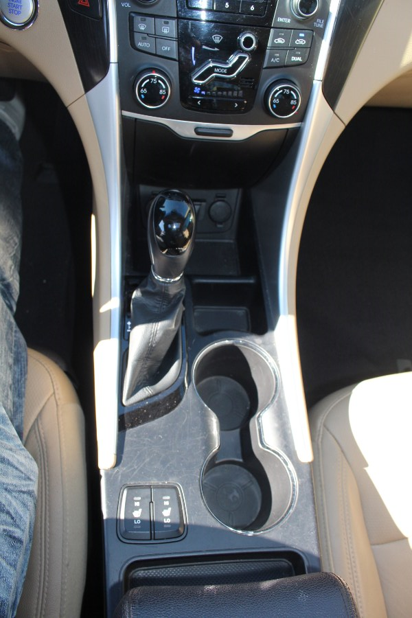 2012 Hyundai Sonata Limited 4dr Sdn 2.4L Auto Limited, available for sale in Paterson, New Jersey | Xcell Motors LLC. Paterson, New Jersey 2012 Hyundai Sonata Limited 4dr Sdn 2.4L Auto Limited, available for sale in Paterson, New Jersey | Xcell Motors LLC. Paterson, New Jersey