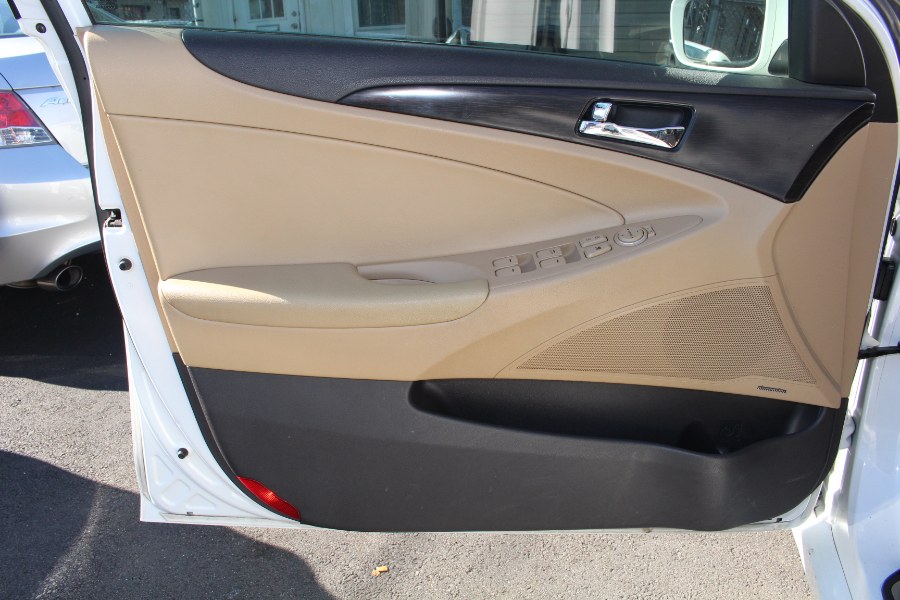 2012 Hyundai Sonata Limited 4dr Sdn 2.4L Auto Limited, available for sale in Paterson, New Jersey | Xcell Motors LLC. Paterson, New Jersey 2012 Hyundai Sonata Limited 4dr Sdn 2.4L Auto Limited, available for sale in Paterson, New Jersey | Xcell Motors LLC. Paterson, New Jersey