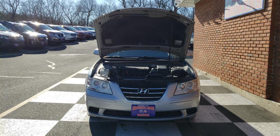 2010 Hyundai Sonata 4dr Sdn Auto GLS, available for sale in Waterbury, Connecticut | National Auto Brokers, Inc.. Waterbury, Connecticut 2010 Hyundai Sonata 4dr Sdn Auto GLS, available for sale in Waterbury, Connecticut | National Auto Brokers, Inc.. Waterbury, Connecticut