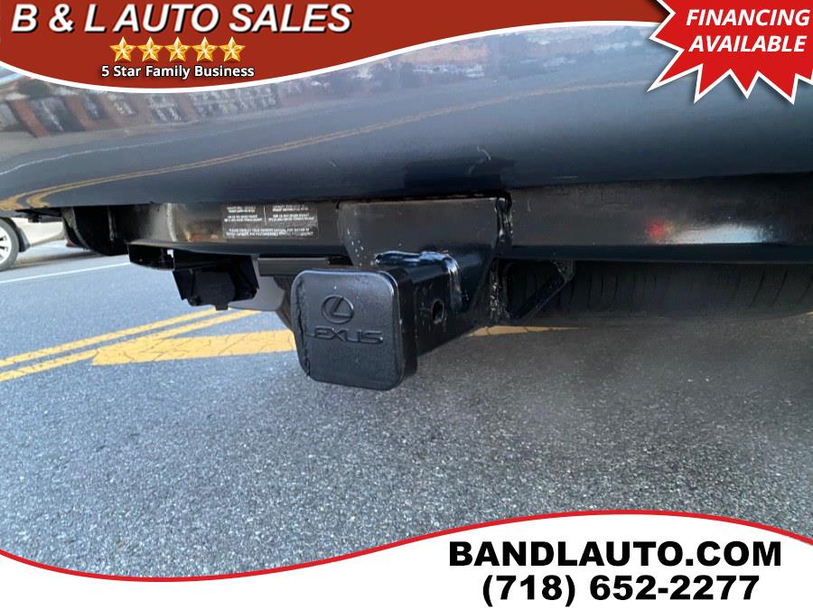 2007 Lexus LX 470 4WD 4dr, available for sale in Bronx, New York | B & L Auto Sales LLC. Bronx, New York 2007 Lexus LX 470 4WD 4dr, available for sale in Bronx, New York | B & L Auto Sales LLC. Bronx, New York