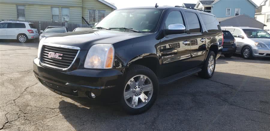 2007 GMC Yukon XL 4WD 4dr 1500 SLT, available for sale in Springfield, Massachusetts | Absolute Motors Inc. Springfield, Massachusetts