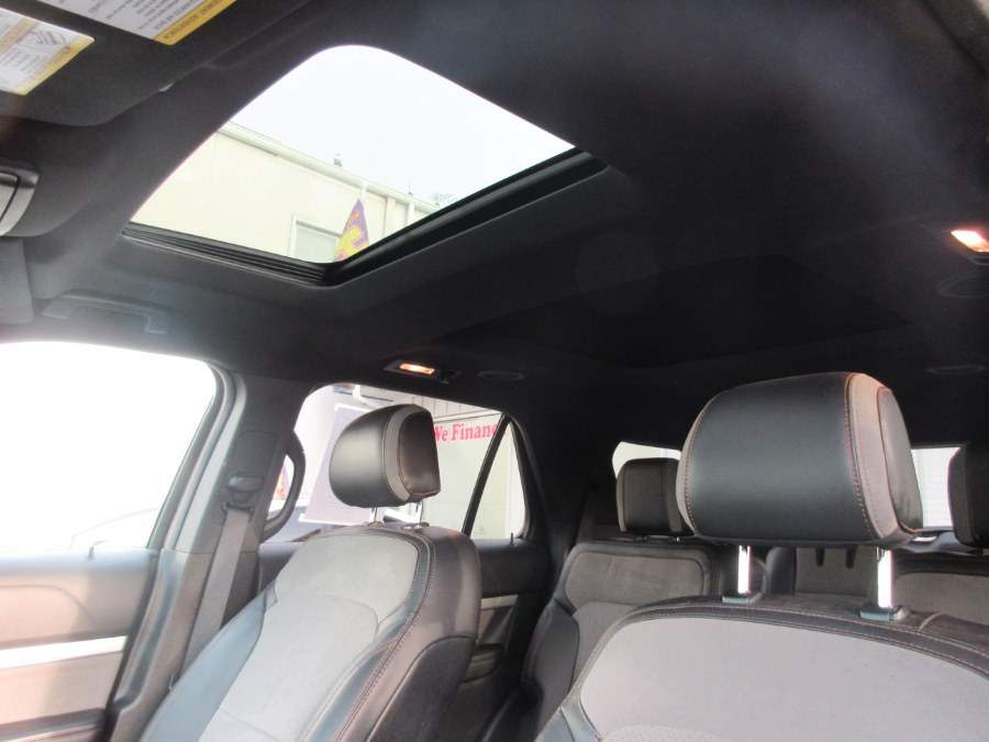 2017 Ford Explorer XLT 4WD, available for sale in Linden, New Jersey | Route 27 Auto Mall. Linden, New Jersey 2017 Ford Explorer XLT 4WD, available for sale in Linden, New Jersey | Route 27 Auto Mall. Linden, New Jersey