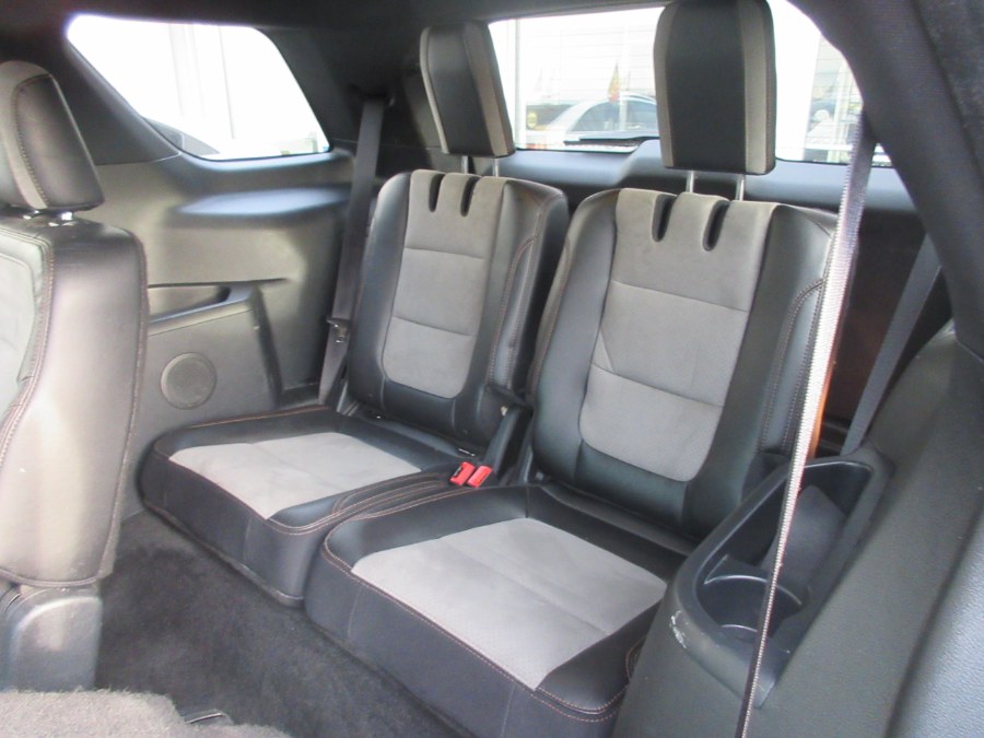 2017 Ford Explorer XLT 4WD, available for sale in Linden, New Jersey | Route 27 Auto Mall. Linden, New Jersey 2017 Ford Explorer XLT 4WD, available for sale in Linden, New Jersey | Route 27 Auto Mall. Linden, New Jersey