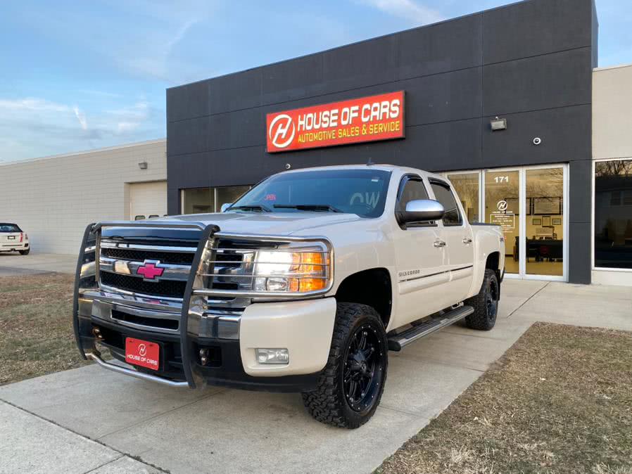 2011 Chevrolet Silverado 1500 4WD Crew Cab 143.5" LT, available for sale in Meriden, Connecticut | House of Cars CT. Meriden, Connecticut