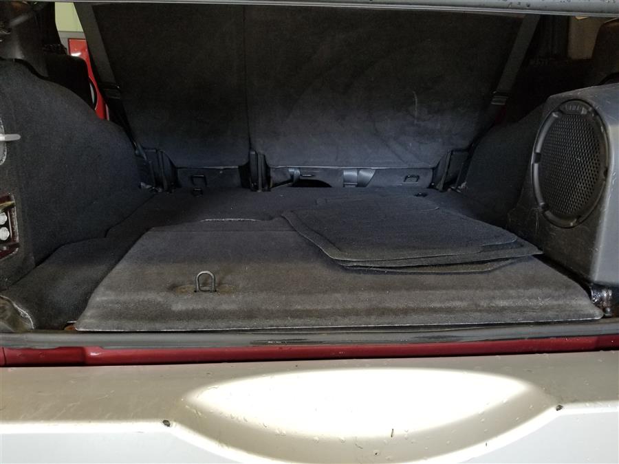 2010 Jeep Wrangler Unlimited 4WD 4dr Sahara, available for sale in Bridgeport, Connecticut | CT Auto. Bridgeport, Connecticut 2010 Jeep Wrangler Unlimited 4WD 4dr Sahara, available for sale in Bridgeport, Connecticut | CT Auto. Bridgeport, Connecticut