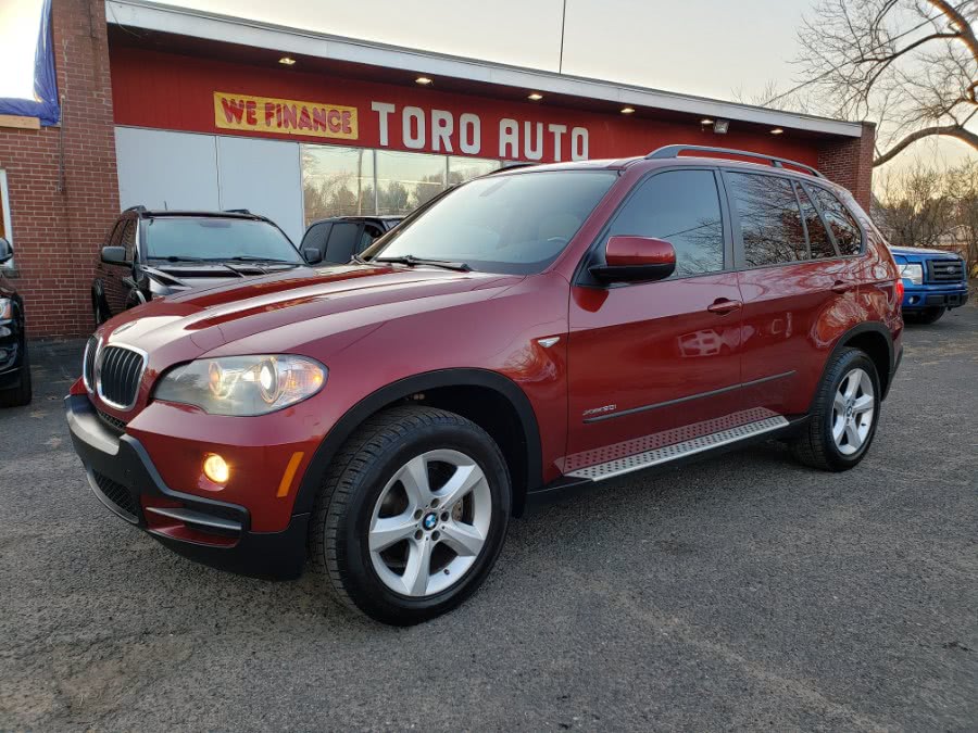 2010 BMW X5 AWD 4dr 30i Navi Panoramic Roof, available for sale in East Windsor, Connecticut | Toro Auto. East Windsor, Connecticut