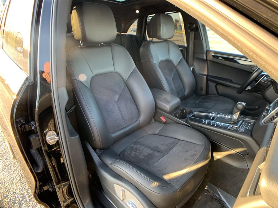 2015 Porsche Macan AWD 4dr S, available for sale in Stratford, Connecticut | Wiz Leasing Inc. Stratford, Connecticut 2015 Porsche Macan AWD 4dr S, available for sale in Stratford, Connecticut | Wiz Leasing Inc. Stratford, Connecticut