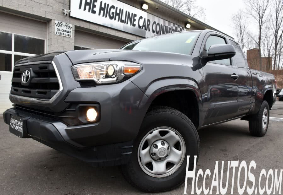 2017 Toyota Tacoma SR5 Access Cab 6'' Bed I4 4x4 AT, available for sale in Waterbury, Connecticut | Highline Car Connection. Waterbury, Connecticut