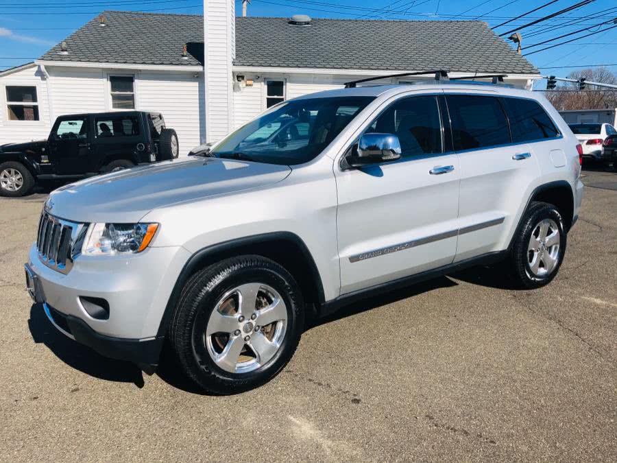 2012 Jeep Grand Cherokee 4WD 4dr Limited, available for sale in Milford, Connecticut | Chip's Auto Sales Inc. Milford, Connecticut