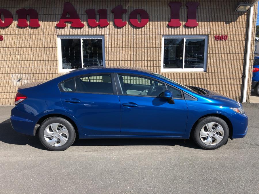 2013 Honda Civic Sdn 4dr Auto LX, available for sale in Bridgeport, Connecticut | Madison Auto II. Bridgeport, Connecticut 2013 Honda Civic Sdn 4dr Auto LX, available for sale in Bridgeport, Connecticut | Madison Auto II. Bridgeport, Connecticut
