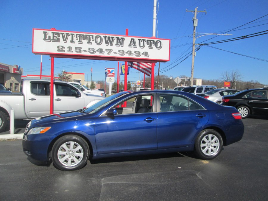 2009 Toyota Camry 4dr Sdn I4 Auto XLE (Natl), available for sale in Levittown, Pennsylvania | Levittown Auto. Levittown, Pennsylvania
