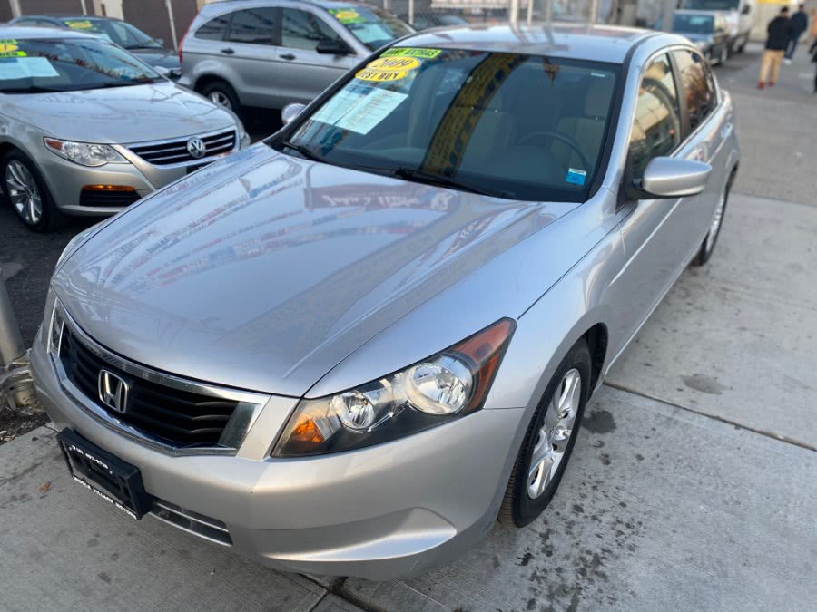 2009 Honda Accord Sdn 4dr I4 Auto LX-P, available for sale in Middle Village, New York | Middle Village Motors . Middle Village, New York