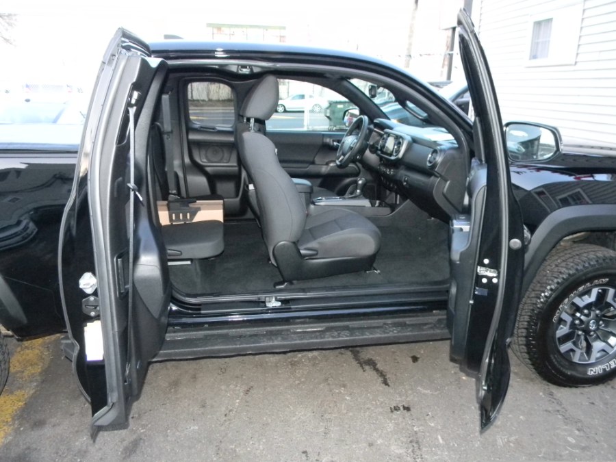 2016 Toyota Tacoma 4WD Access Cab V6 AT TRD Off Road (Natl), available for sale in Paterson, New Jersey | DZ Automall. Paterson, New Jersey 2016 Toyota Tacoma 4WD Access Cab V6 AT TRD Off Road (Natl), available for sale in Paterson, New Jersey | DZ Automall. Paterson, New Jersey