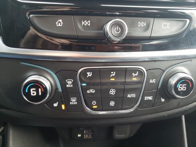 2020 Chevrolet Traverse 3LT, available for sale in Avon, Connecticut | Sullivan Automotive Group. Avon, Connecticut 2020 Chevrolet Traverse 3LT, available for sale in Avon, Connecticut | Sullivan Automotive Group. Avon, Connecticut