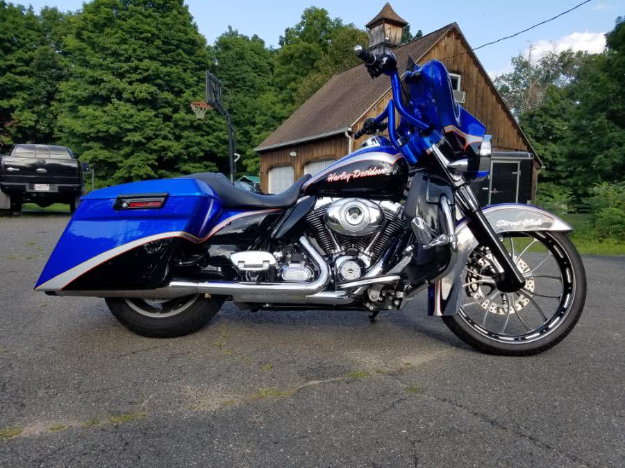 Used 2011 Harley Davidson Streetglide in Chicopee, Massachusetts | D and B Auto Sales & Services. Chicopee, Massachusetts